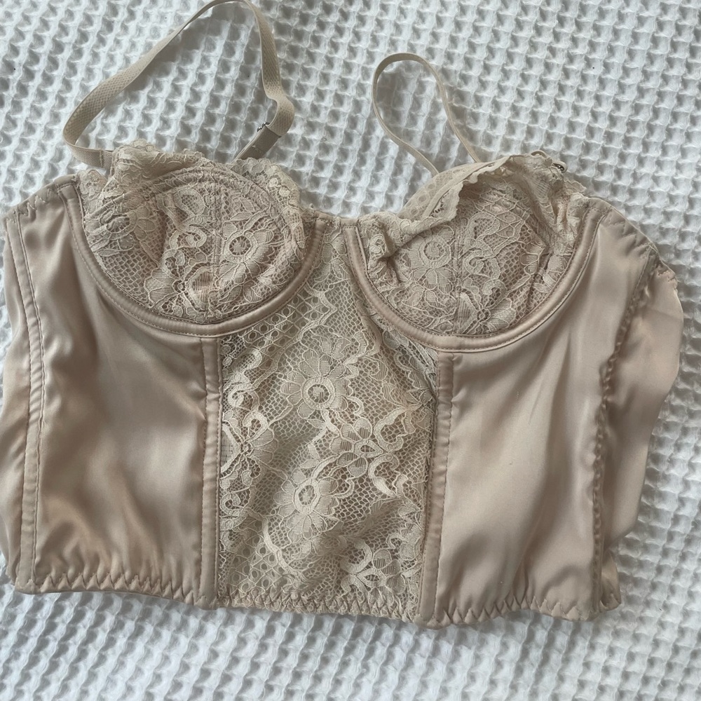 Urban Outfitters Off White/Pearl Corset